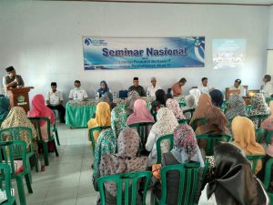 Seminar Nasional "Literasi Produktif Berbasis IT Dalam Pembelajaran Abad 21" yang diselenggarakan oleh IGI Kabupaten BIma. Rabu, 31/08/2016