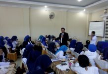 MENJADI SEJARAH, LEGENDA, ATAU TIDAK MENJADI SESUATU SAMA SEKALI