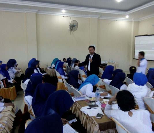 MENJADI SEJARAH, LEGENDA, ATAU TIDAK MENJADI SESUATU SAMA SEKALI