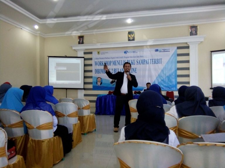MENULISLAH AGAR MENJADI KREATIF