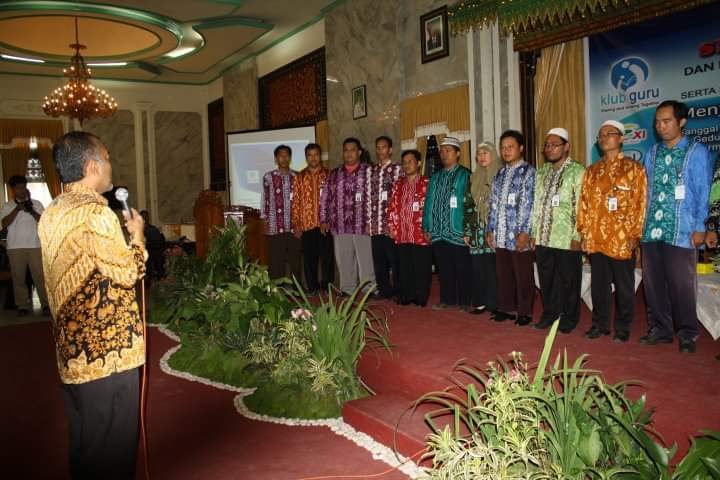 Kibaran Bendera KGI Pada Launching IGI Provinsi Kalimantan Selatan