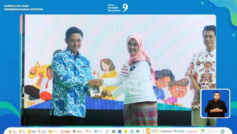 Konsisten Tingkatkan Kompetensi Guru, IGI Raih Penghargaan di TPN 2022