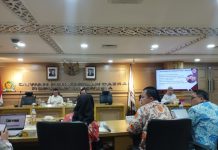Guru Bukan Belum Sejahtera, Tapi Dimiskinkan