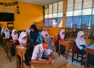 Transformasi Ujian Digital dari Daerah: SMAN 2 Pinrang Jadi Percontohan Nasional Pemanfaatan QR Scanner Exambro